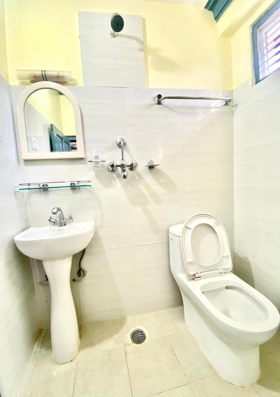 Hotel Piya Pvt Ltd Pokhara Eksteriør billede