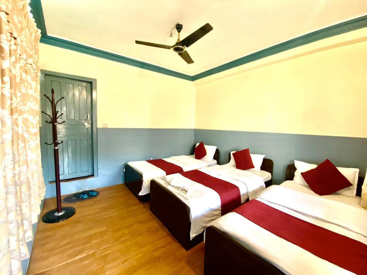 Hotel Piya Pvt Ltd Pokhara Eksteriør billede